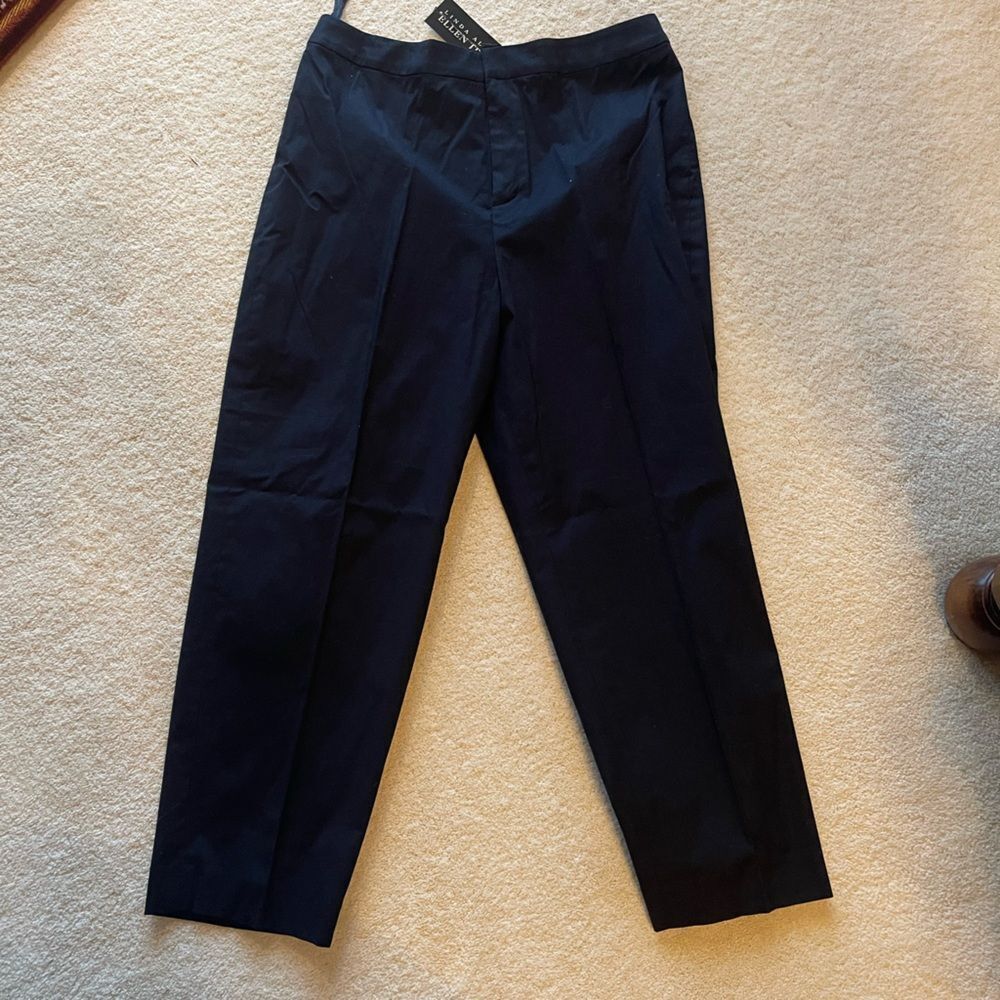 Ellen Tracy Black Dress Pants Tapered Fit